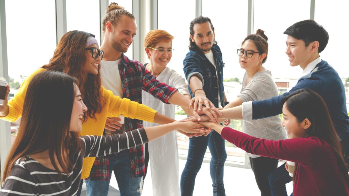 Teambuilding Maßnahmen Ideen Mehr Teamgeist, Wir-Gefühl und Zusammenhalt